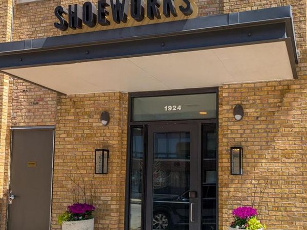 1924 N Hubbard STREET, Unit 216, Milwaukee, WI 53212