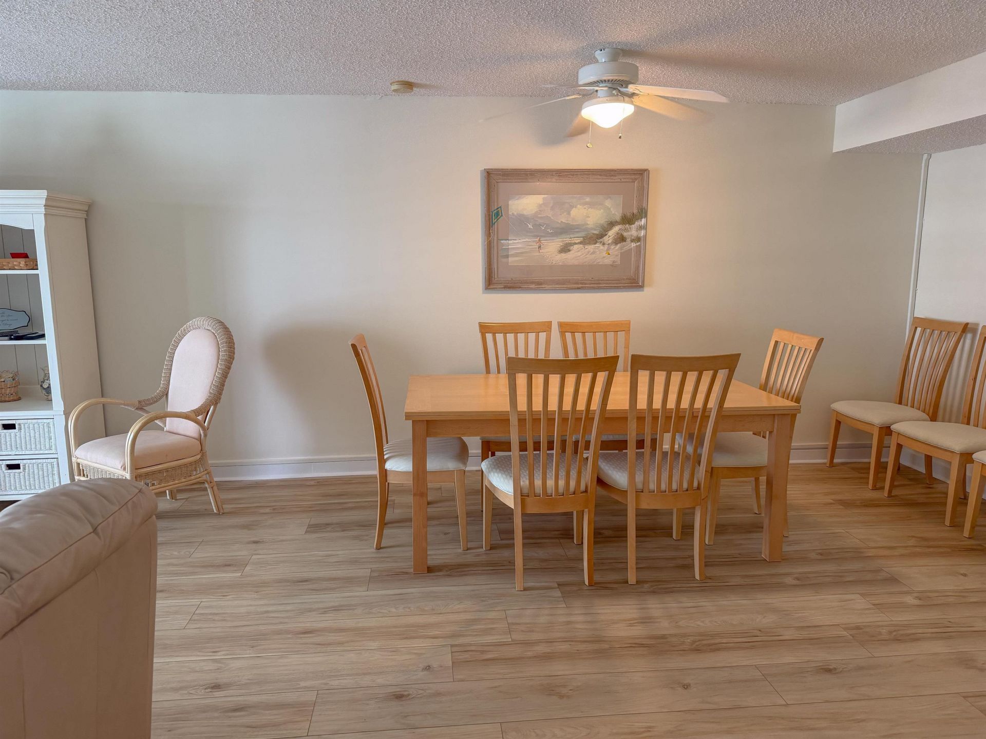 9840 Queensway Blvd.  Photo 14