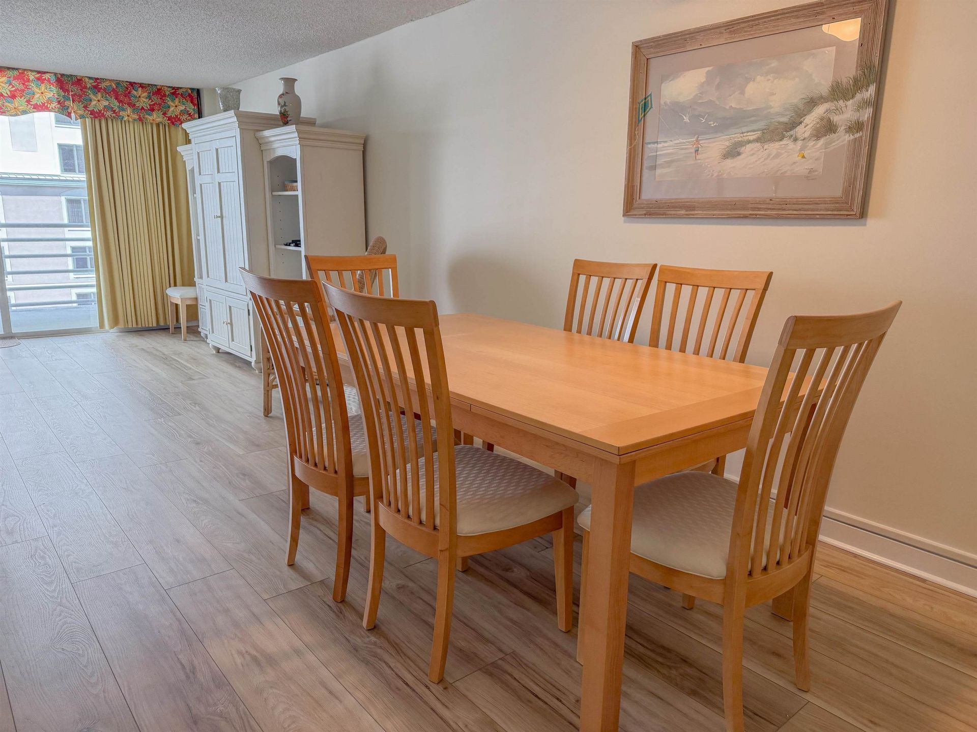 9840 Queensway Blvd.  Photo 16