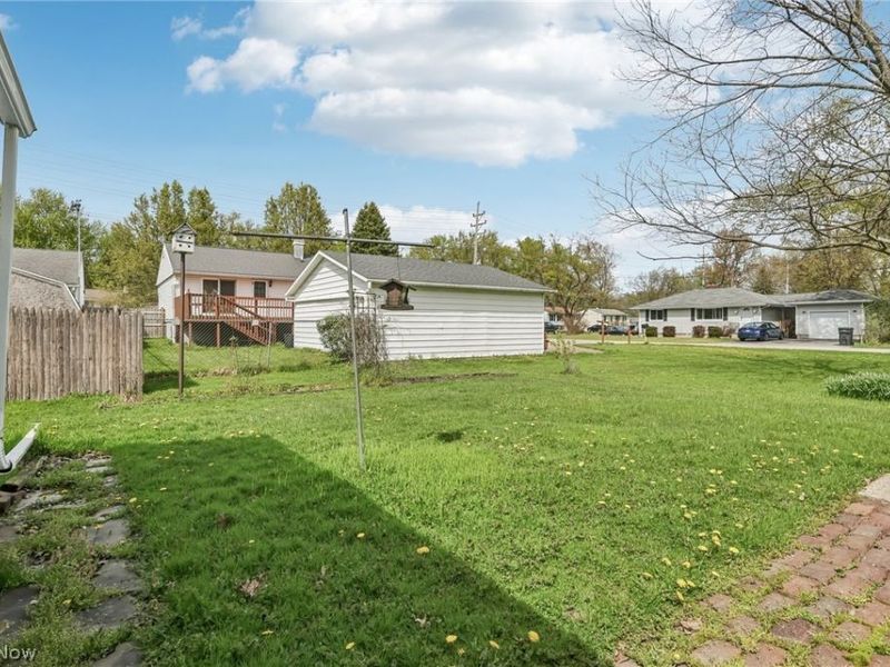 1377 E 28th Street, Ashtabula, OH 44004 Photo 7