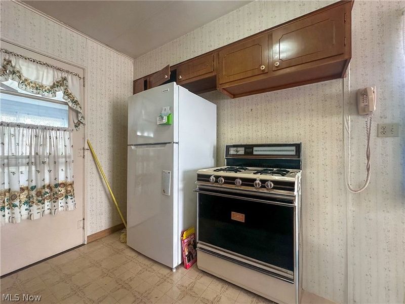 1930 Cardigan Street, Niles, OH 44446 Photo 11