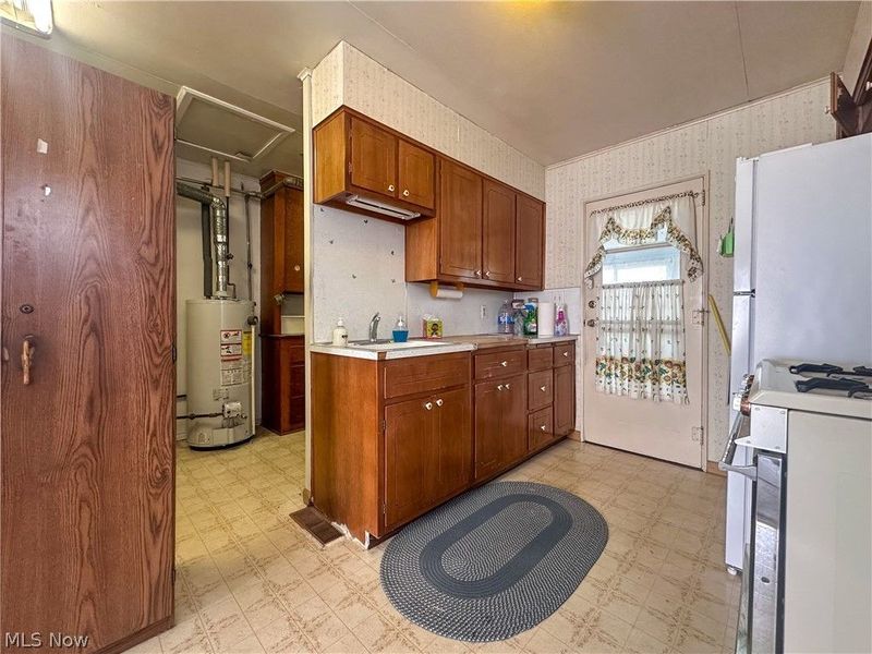1930 Cardigan Street, Niles, OH 44446 Photo 13