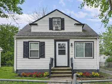 4310 E 162nd Street, Cleveland, OH 44128