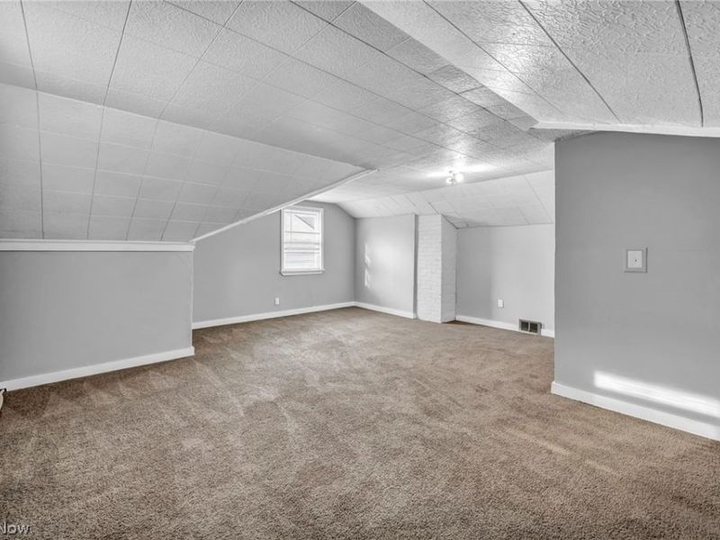 4310 E 162nd Street, Cleveland, OH 44128 Photo 22