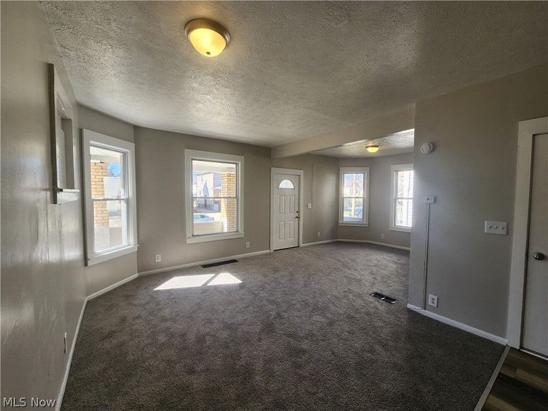 2063 W 104th Street, Cleveland, OH 44102 Photo 2