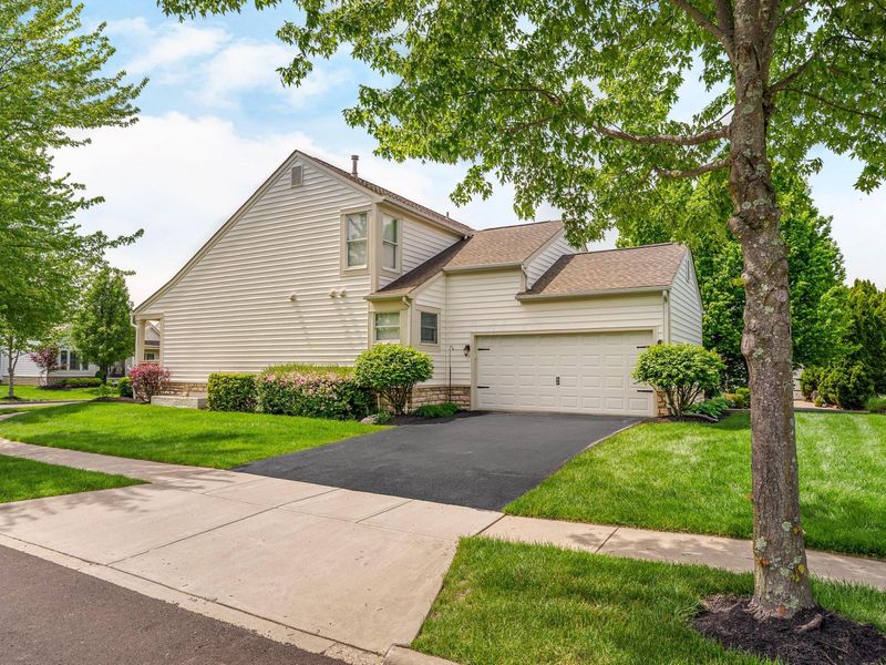 6934 Joysmith Circle, New Albany, OH 43054 Photo 5