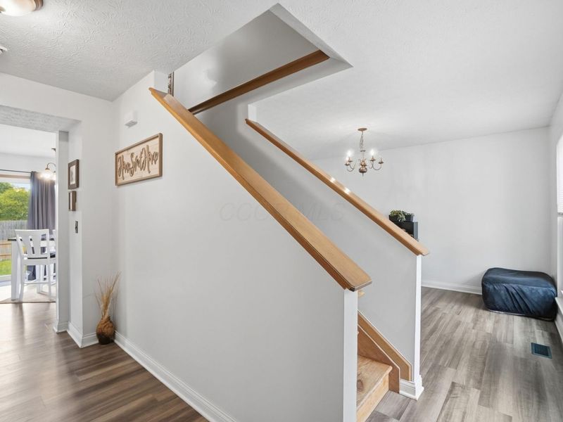 8349 Squad Drive , Galloway, OH 43119 Photo 6