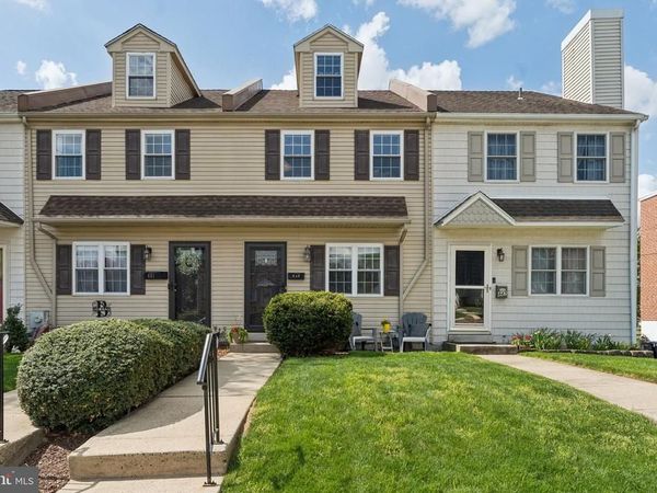 449 E 9TH, CONSHOHOCKEN, PA 19428
