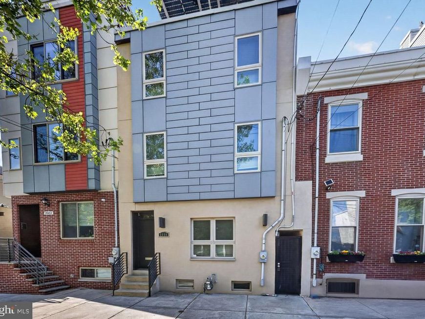 2664 Martha Street, Philadelphia, PA 19125 Main Photo