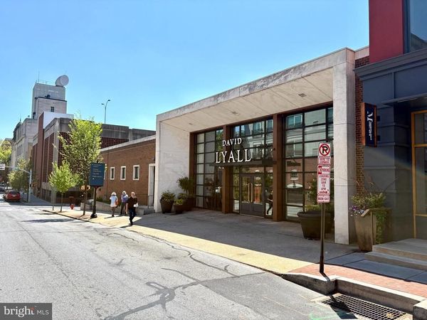 39 E CHESTNUT STREET , LANCASTER, PA 17602