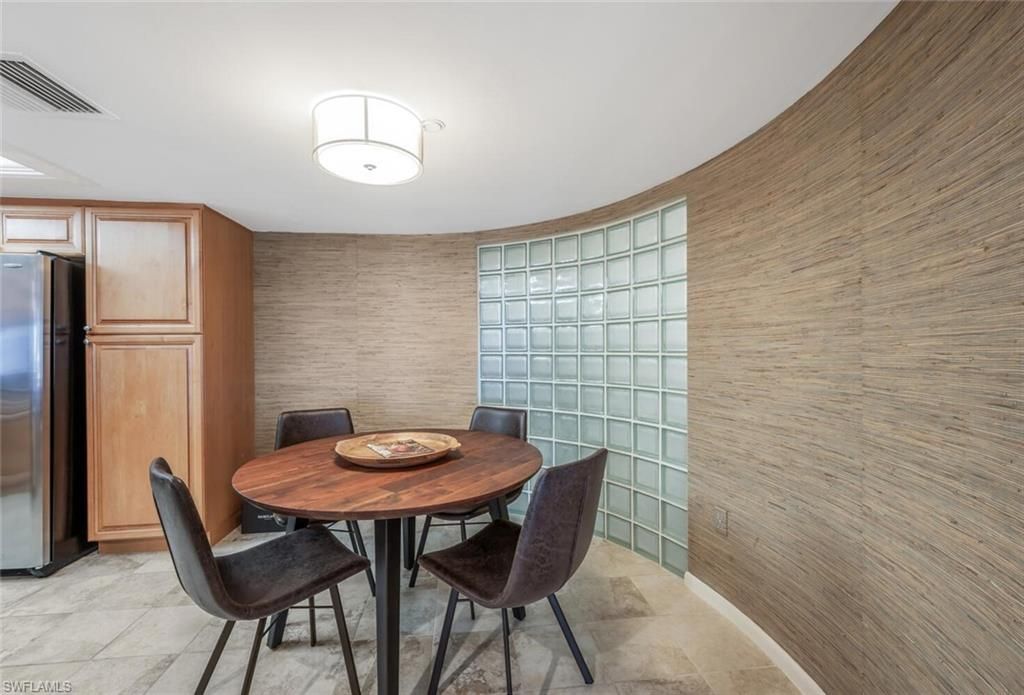 4751 Gulf Shore Blvd N, Unit 507, Naples, FL 34103 Photo