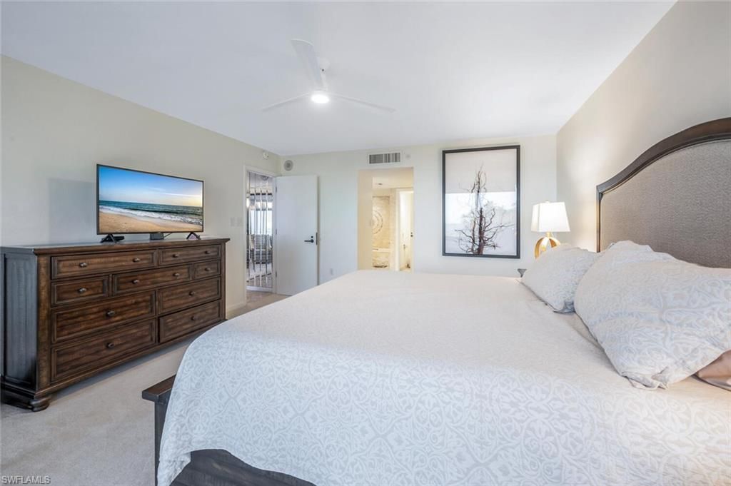 4751 Gulf Shore Blvd N, Unit 507, Naples, FL 34103 Photo