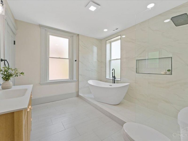 1840 Clarion Avenue, Cincinnati, OH 45207 Photo 42