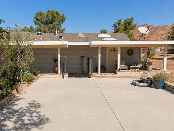33438 Angeles Forest, Acton, CA 93550