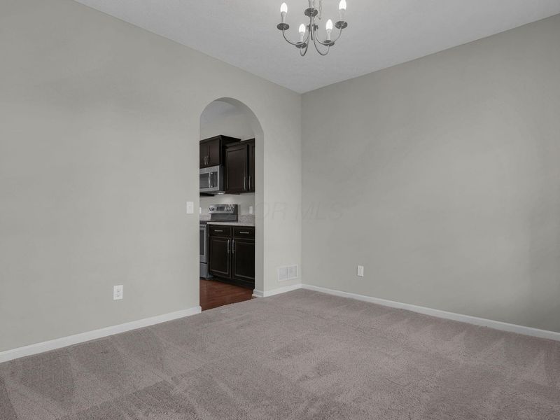 5481 Tygart Valley Drive, Dublin, OH 43016 Photo 9