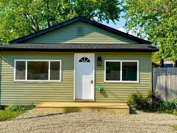 54 4th Street, Buckeye Lake, OH 43008