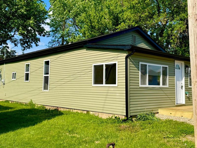 54 4th Street, Buckeye Lake, OH 43008 Photo 8