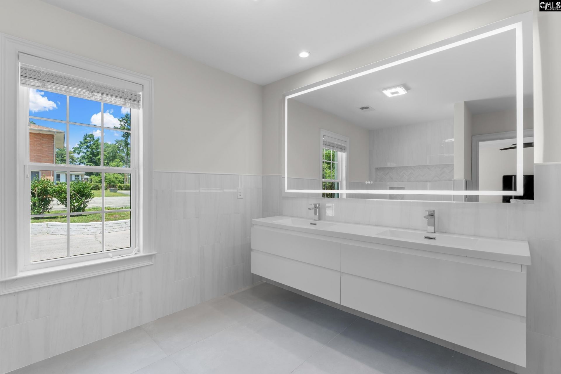 409 N Trenholm Road  Photo 44