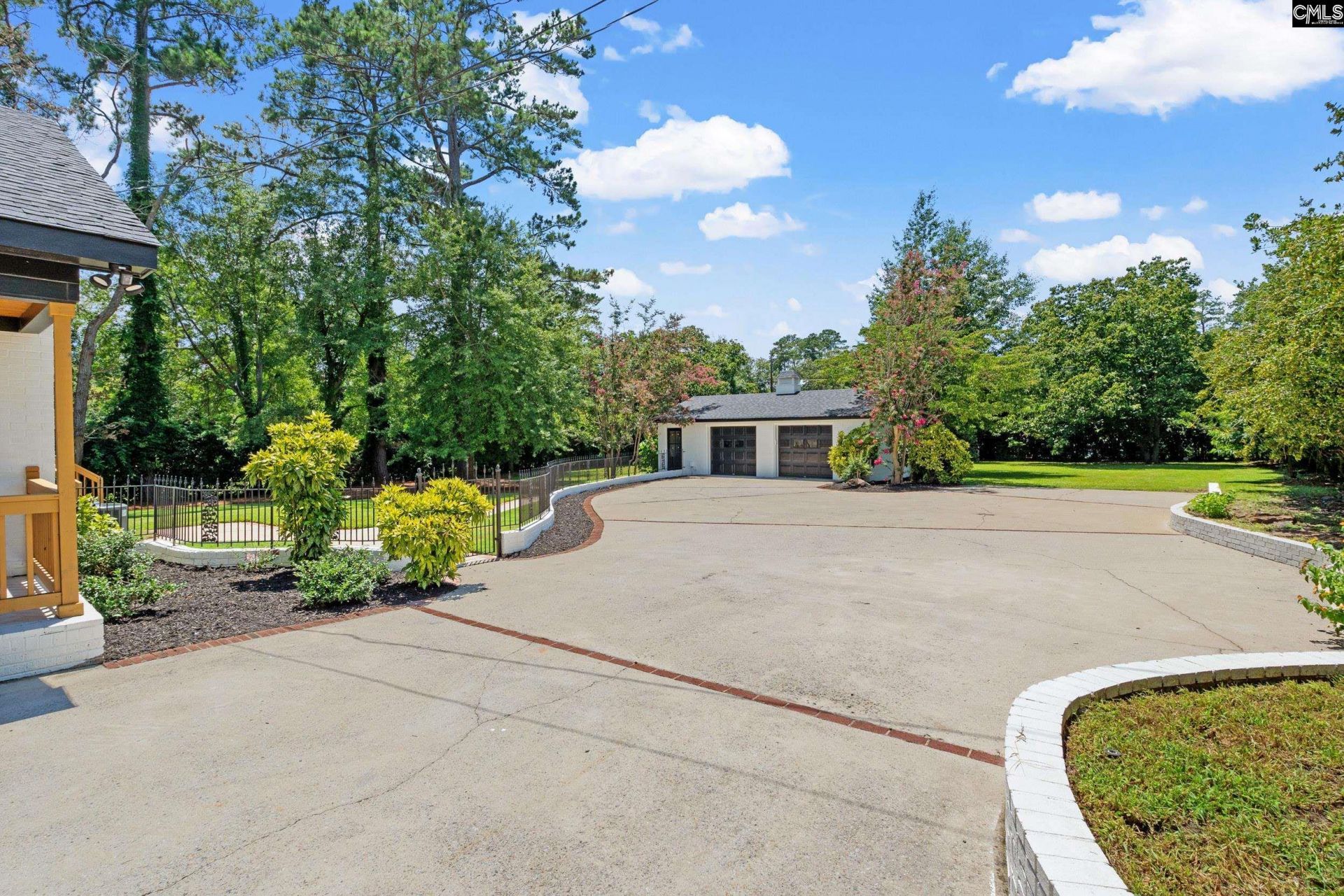 409 N Trenholm Road  Photo 55