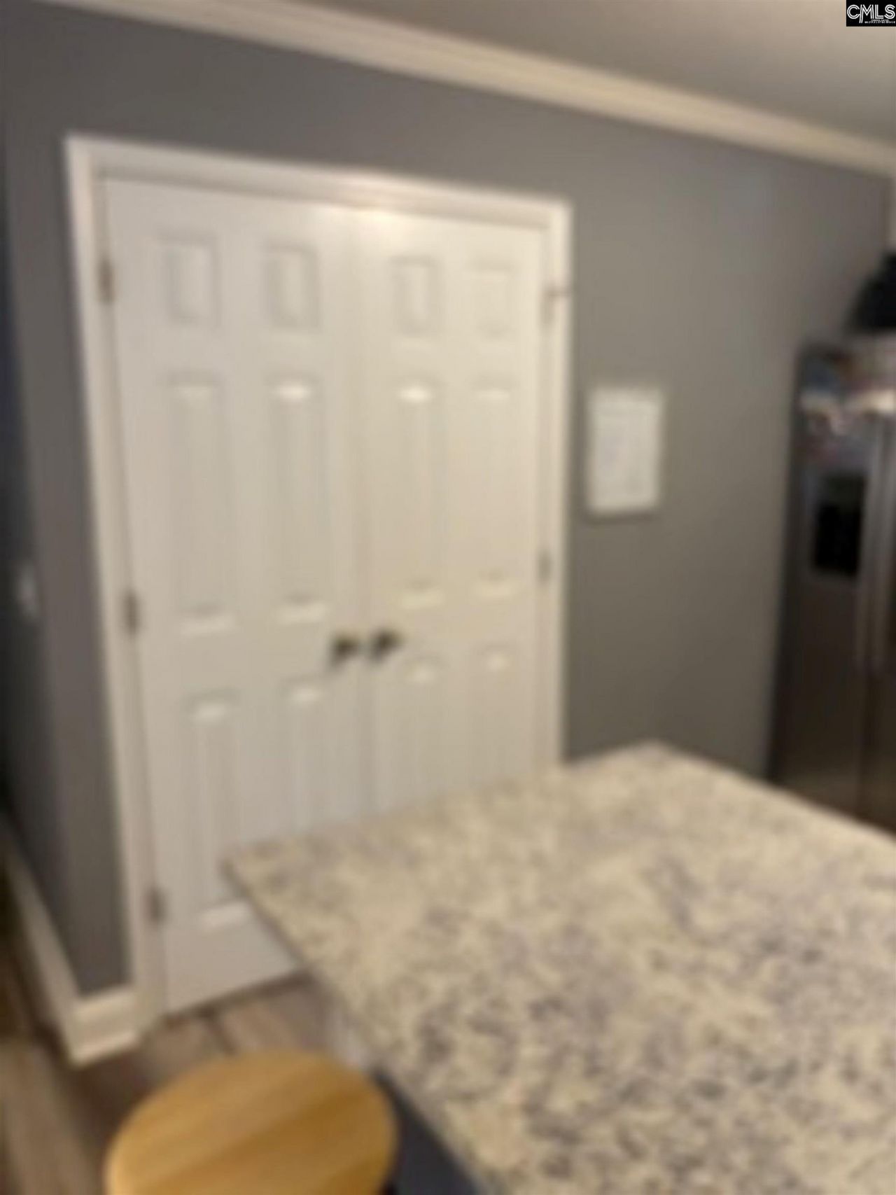 180 Cricket Hill  Photo 6