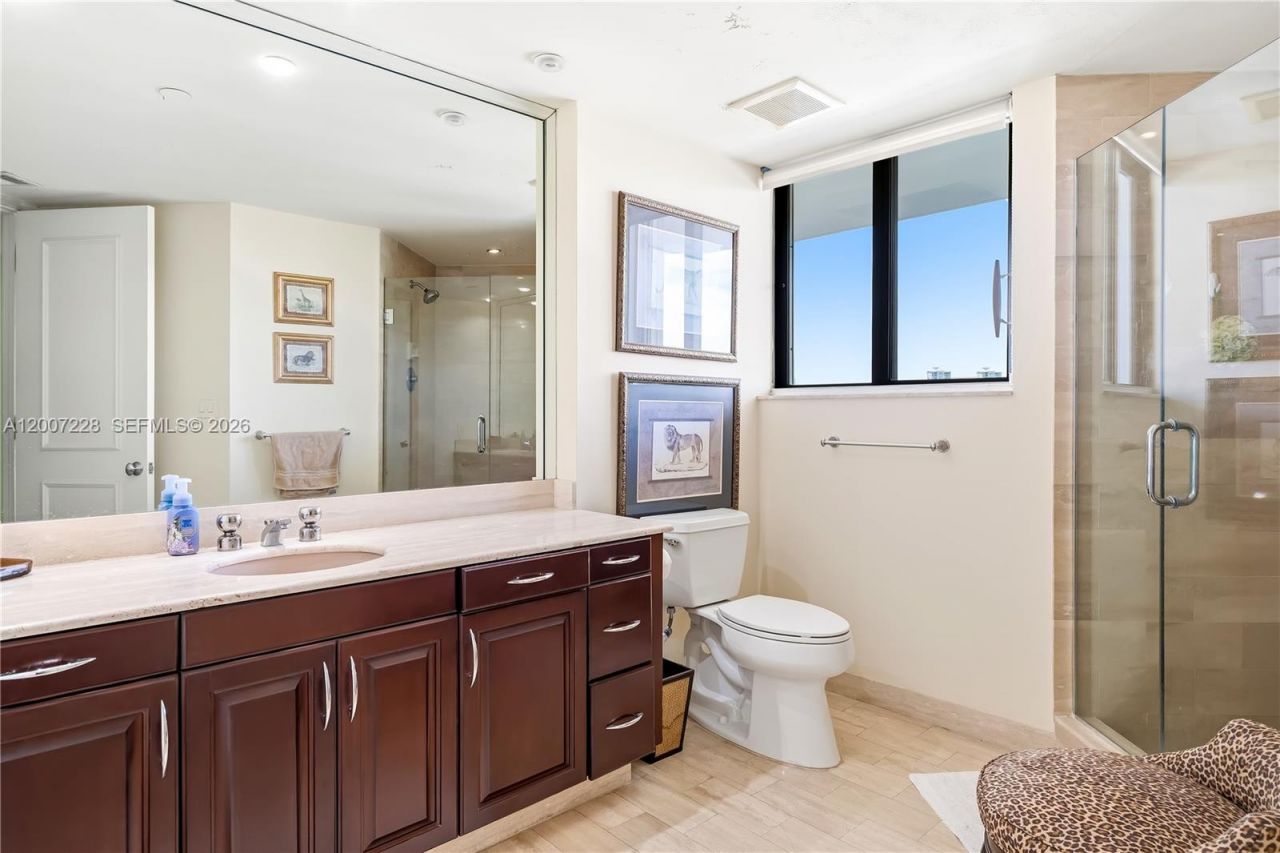 Please Call For Address, Unit 7B, Aventura, FL 33180 Photo