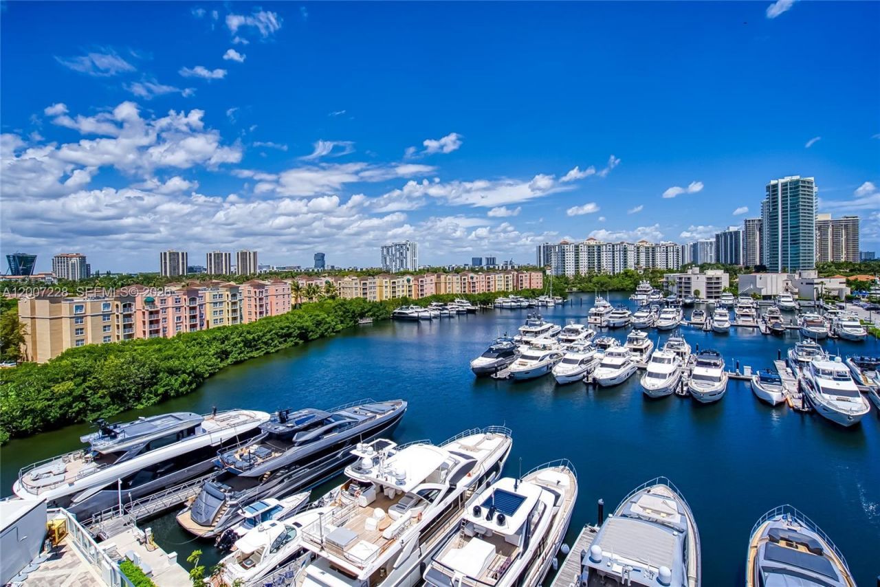 Please Call For Address, Unit 7B, Aventura, FL 33180 Photo