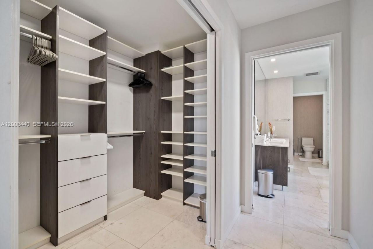 480 NE 31, Unit 2707, Miami, FL 33137 Photo