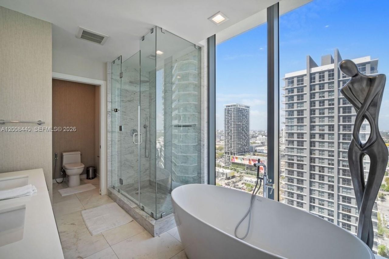 480 NE 31, Unit 2707, Miami, FL 33137 Photo