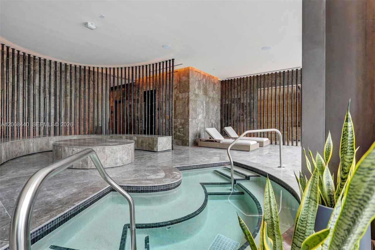 480 NE 31, Unit 2707, Miami, FL 33137 Photo