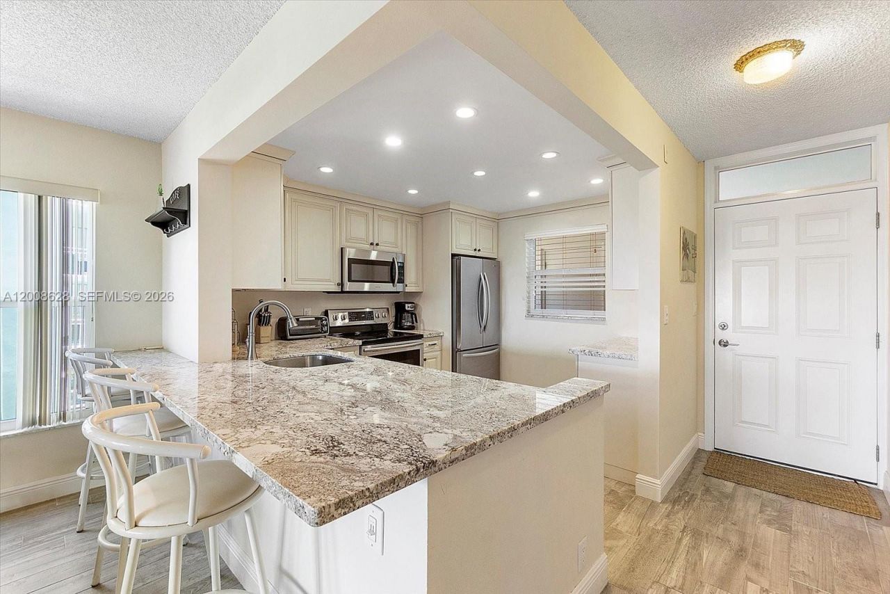1770 S Ocean Blvd, Unit 308, Lauderdale by the Sea, FL 33062 Photo