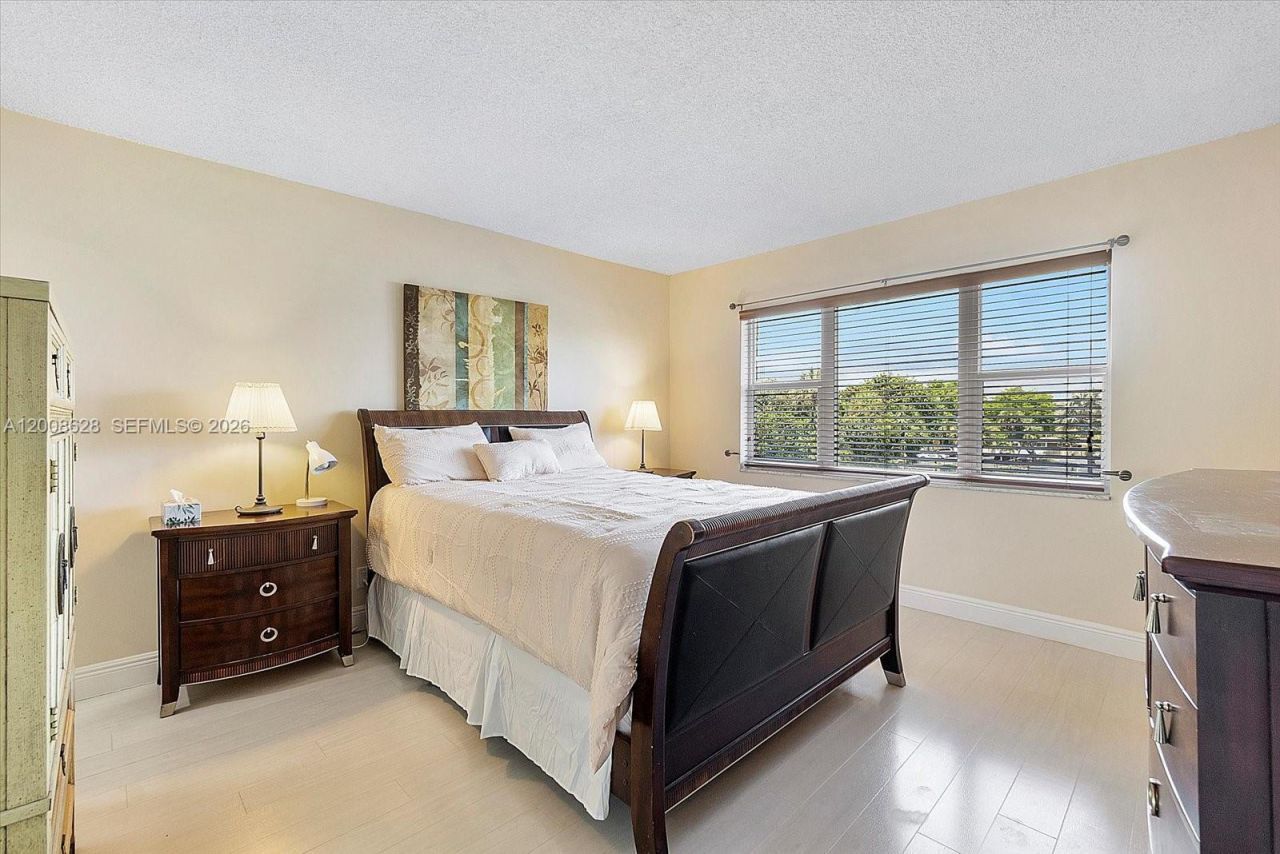 1770 S Ocean Blvd, Unit 308, Lauderdale by the Sea, FL 33062 Photo
