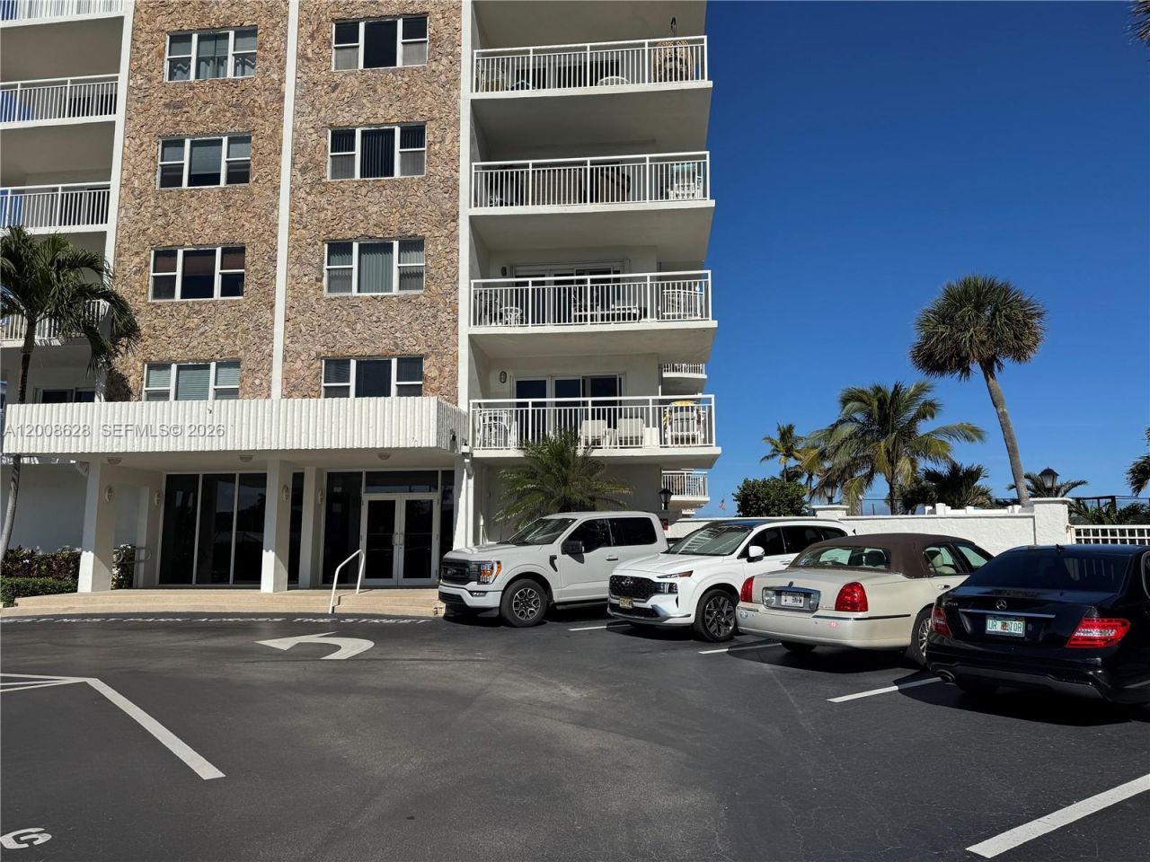 1770 S Ocean Blvd, Unit 308, Lauderdale by the Sea, FL 33062 Photo