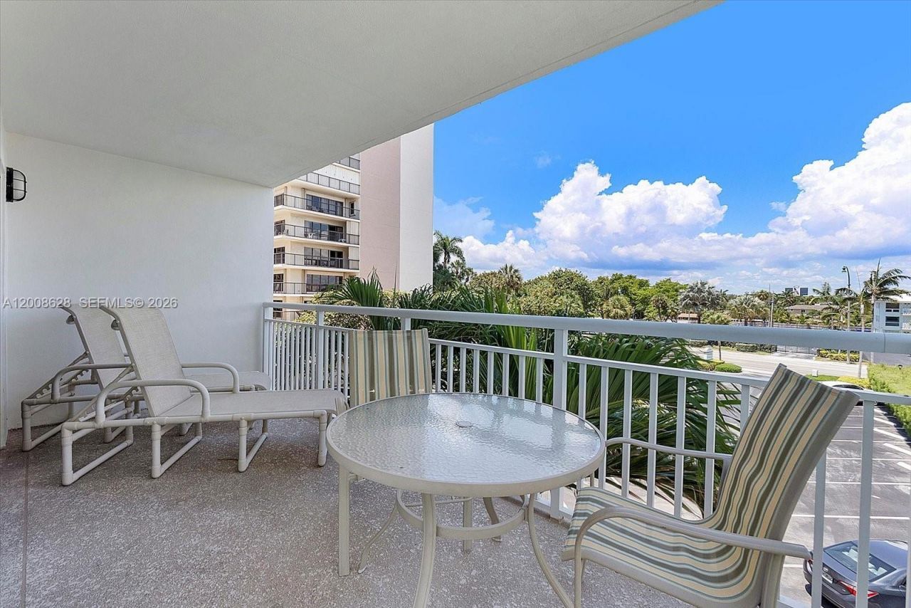 1770 S Ocean Blvd, Unit 308, Lauderdale by the Sea, FL 33062 Photo