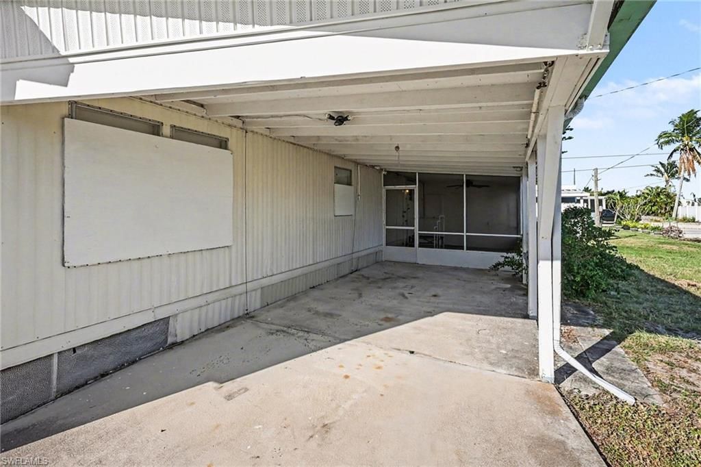 4811 Flamingo Dr, Saint James City, FL 33956 Photo