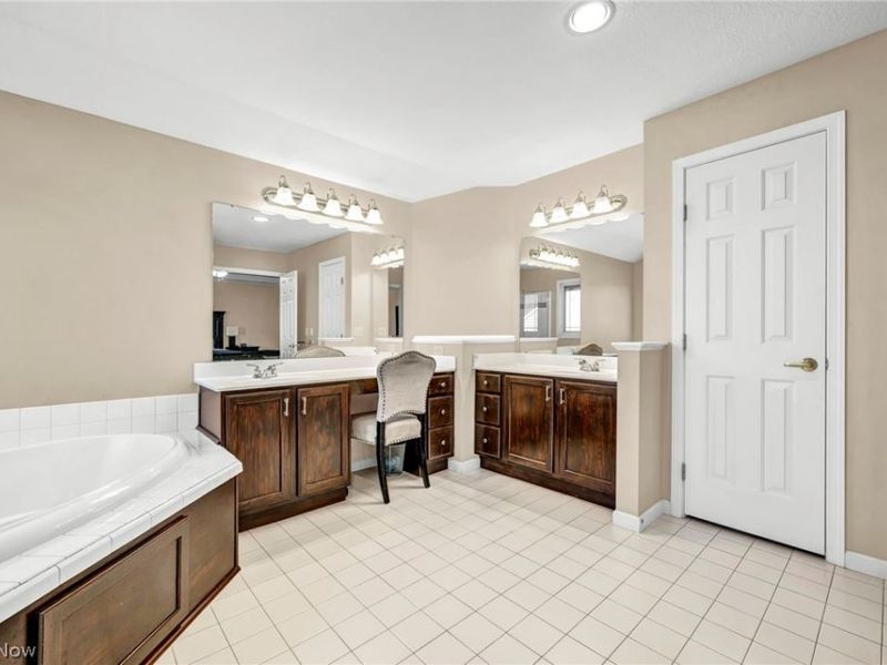 3382 Burgundy Circle, Avon, OH 44011 Photo 30