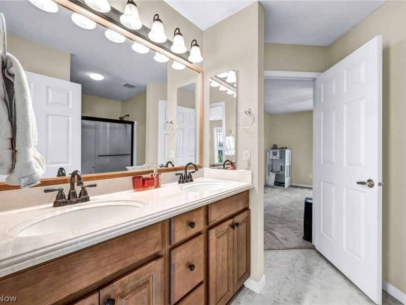 3382 Burgundy Circle, Avon, OH 44011 Photo 37