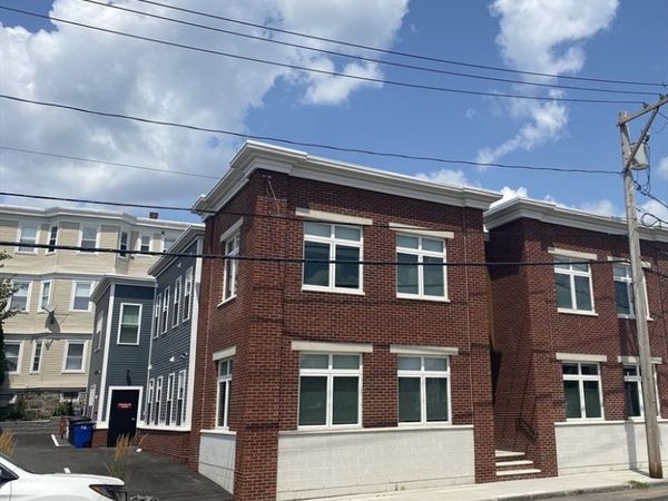 92 Sagamore, Unit 101, Quincy, MA 02171