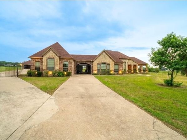 6475 Graham Point , Royse City, TX 75189