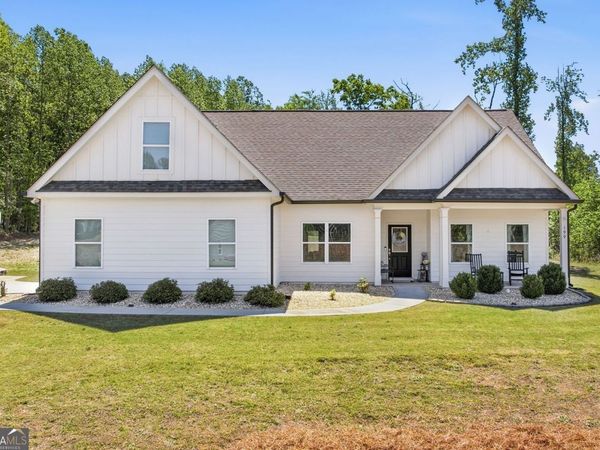 199 Oakwood Drive, Commerce, GA 30529