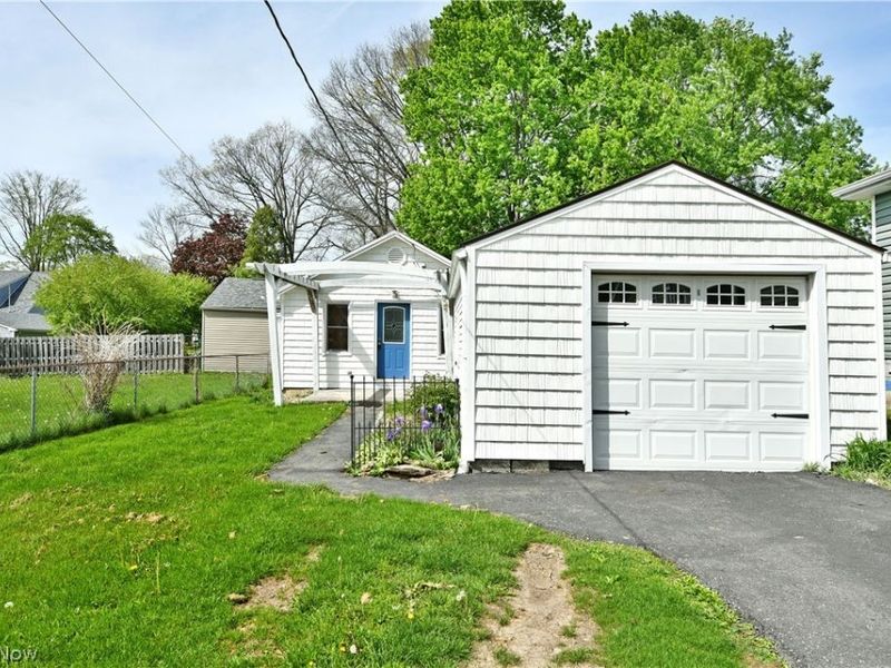 190 Meadowbrook Avenue, Youngstown, OH 44512 Photo 1