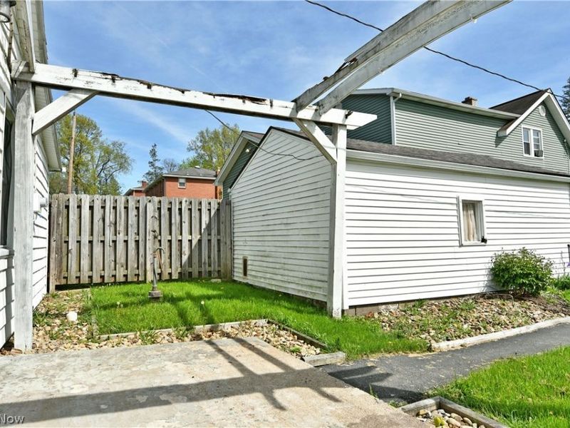 190 Meadowbrook Avenue, Youngstown, OH 44512 Photo 3