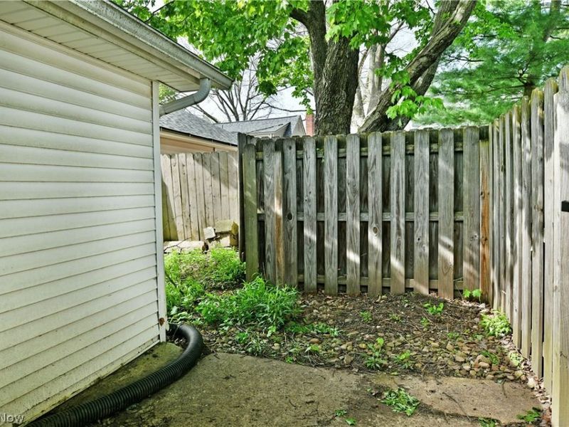 190 Meadowbrook Avenue, Youngstown, OH 44512 Photo 32