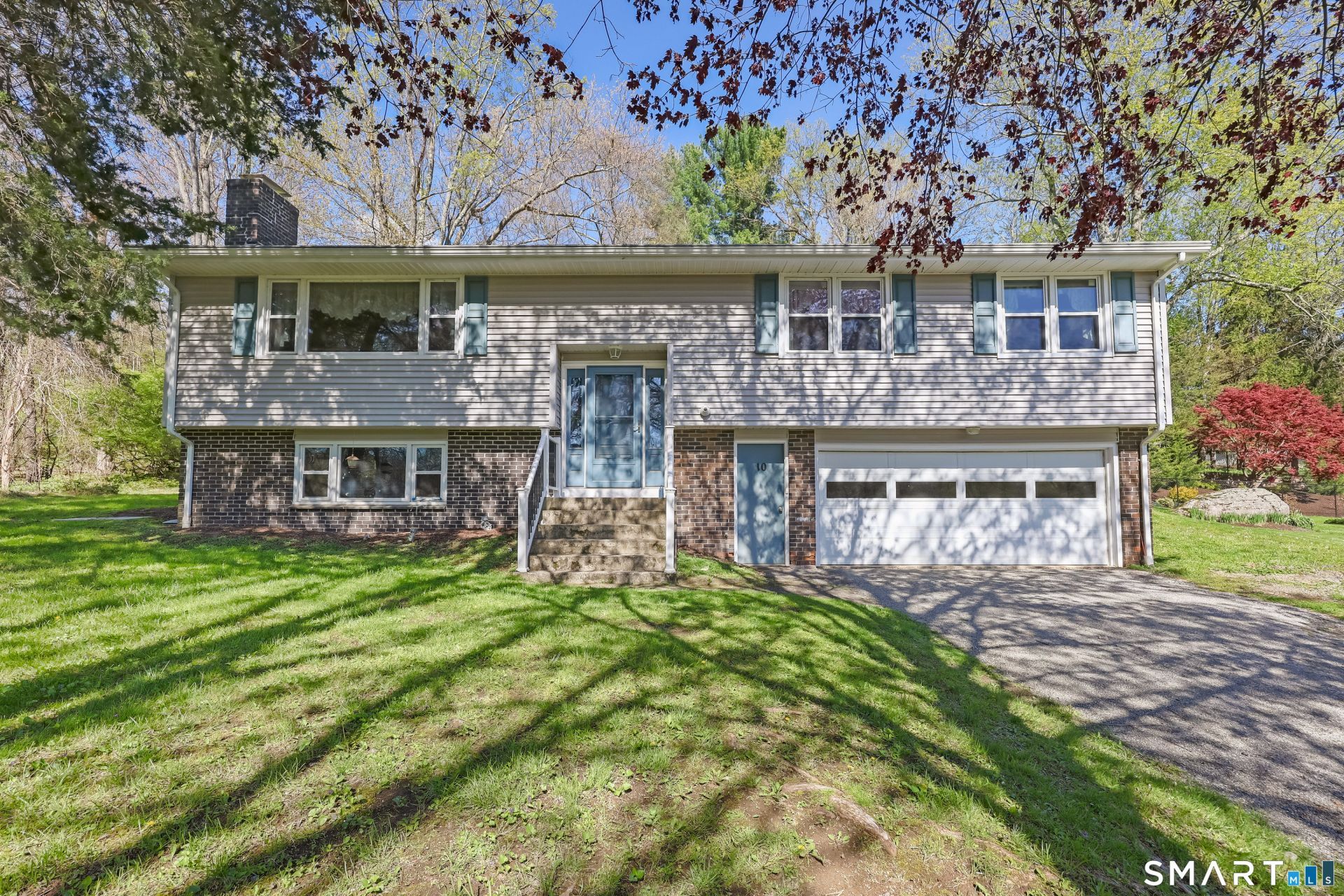 10 Fieldstone, New Milford, CT 06776 Main Photo