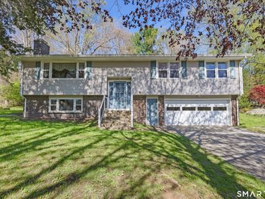 10 Fieldstone, New Milford, CT 06776
