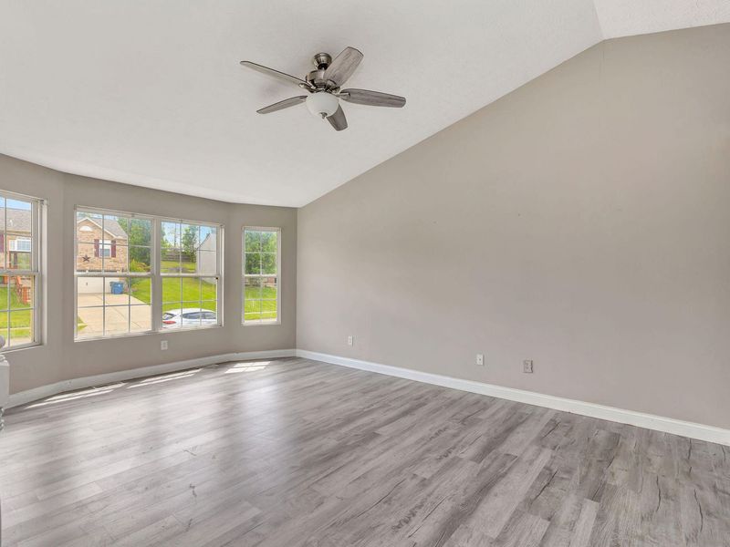 304 Eagle Creek Drive, Dry Ridge, KY 41035 Photo 3