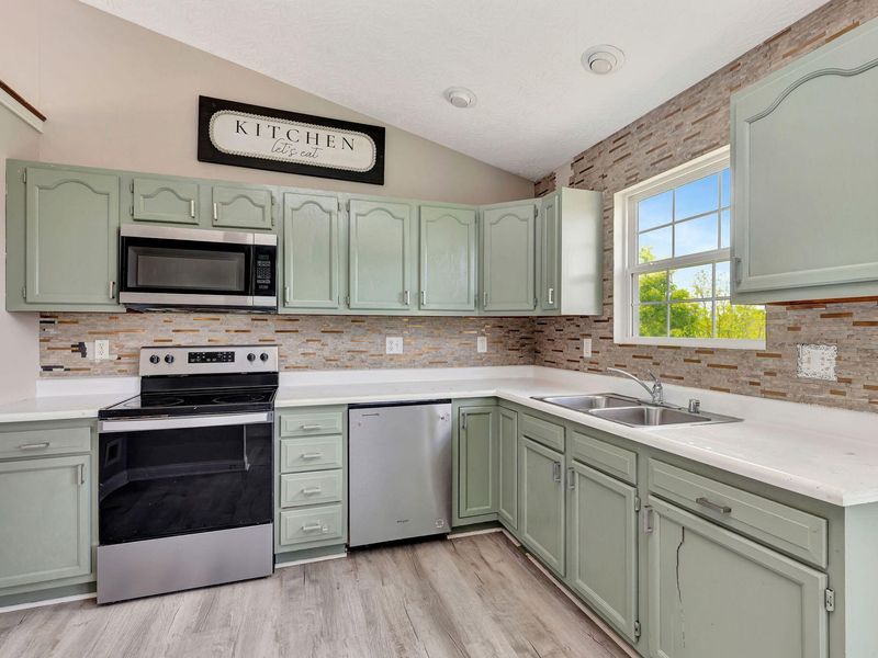 304 Eagle Creek Drive, Dry Ridge, KY 41035 Photo 9