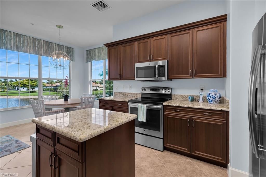 8065 Players Cove Dr, Unit 202, Naples, FL 34113 Photo