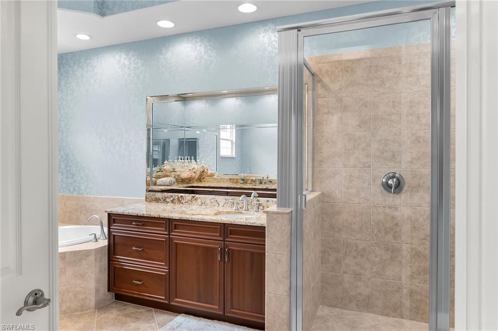 8065 Players Cove Dr, Unit 202, Naples, FL 34113 Photo