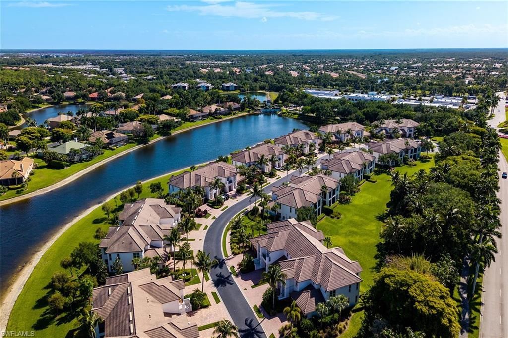 8065 Players Cove Dr, Unit 202, Naples, FL 34113 Photo