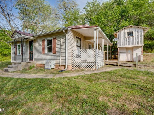 379 A P Carter Highway, Hiltons, VA 24258